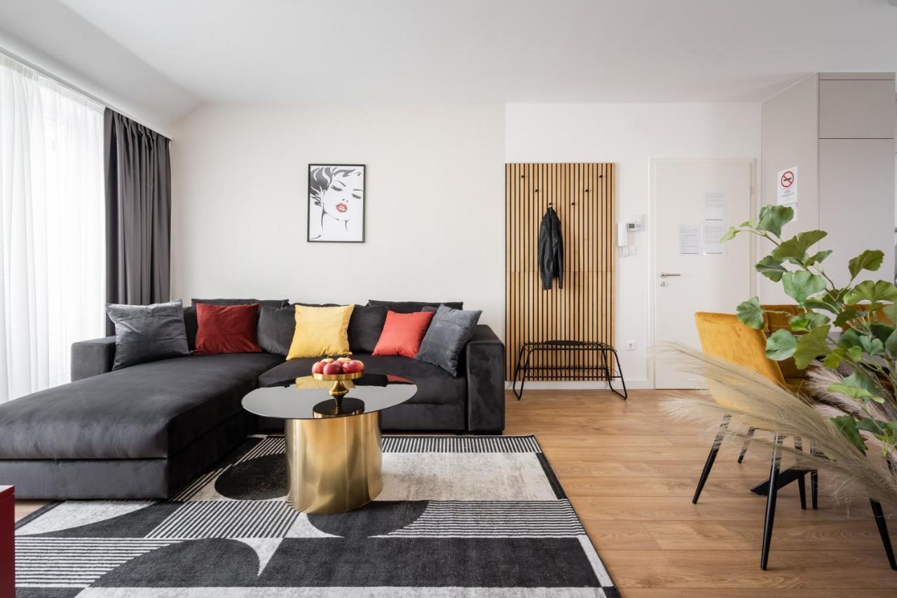 The Rose Garden Budapest Apartments エクステリア 写真