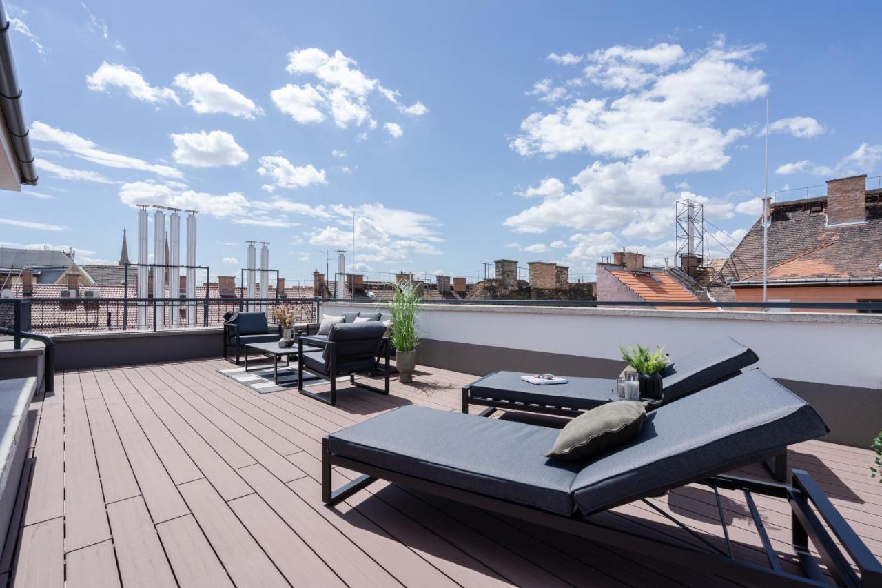 The Rose Garden Budapest Apartments エクステリア 写真