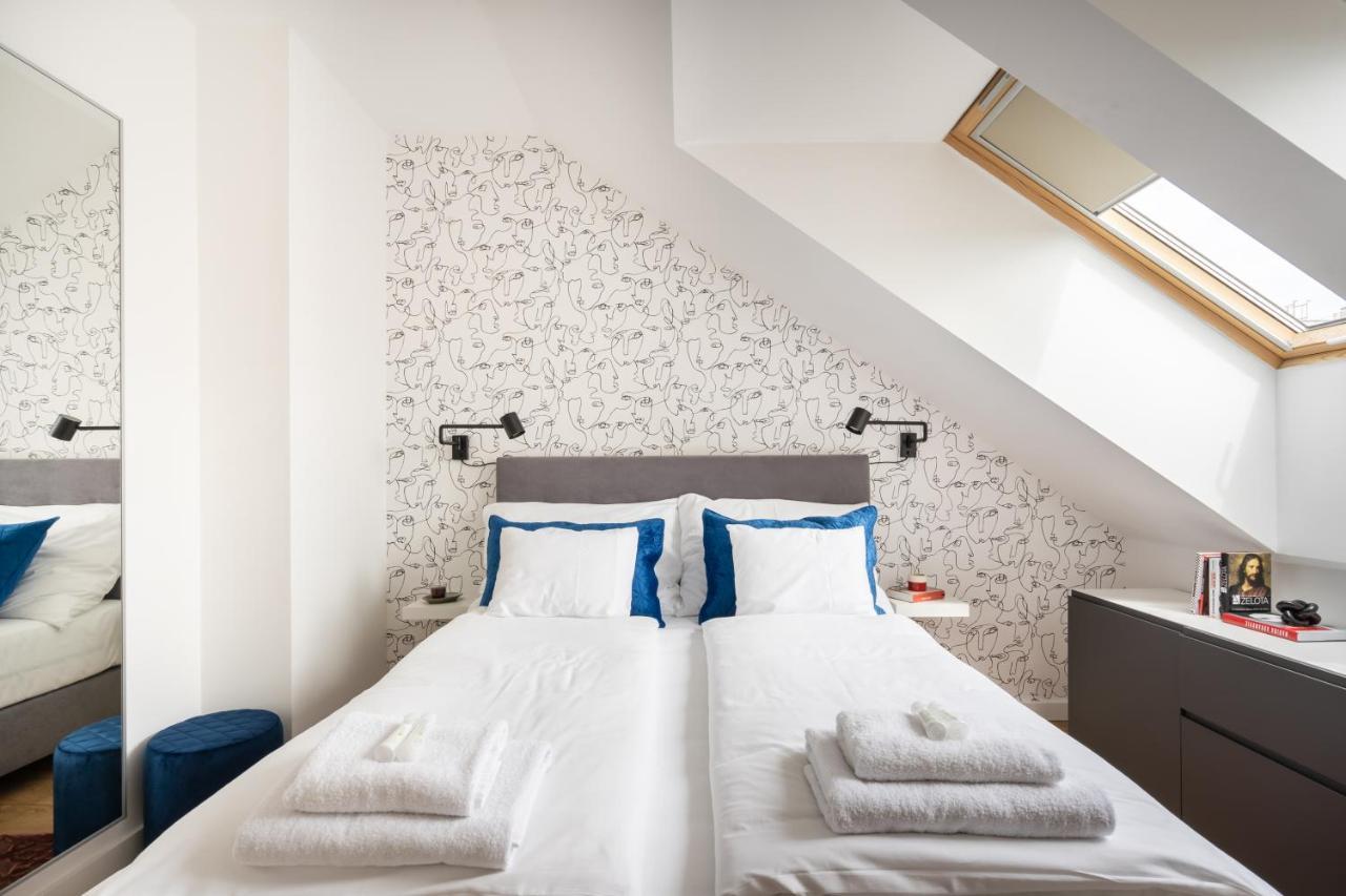 The Rose Garden Budapest Apartments エクステリア 写真