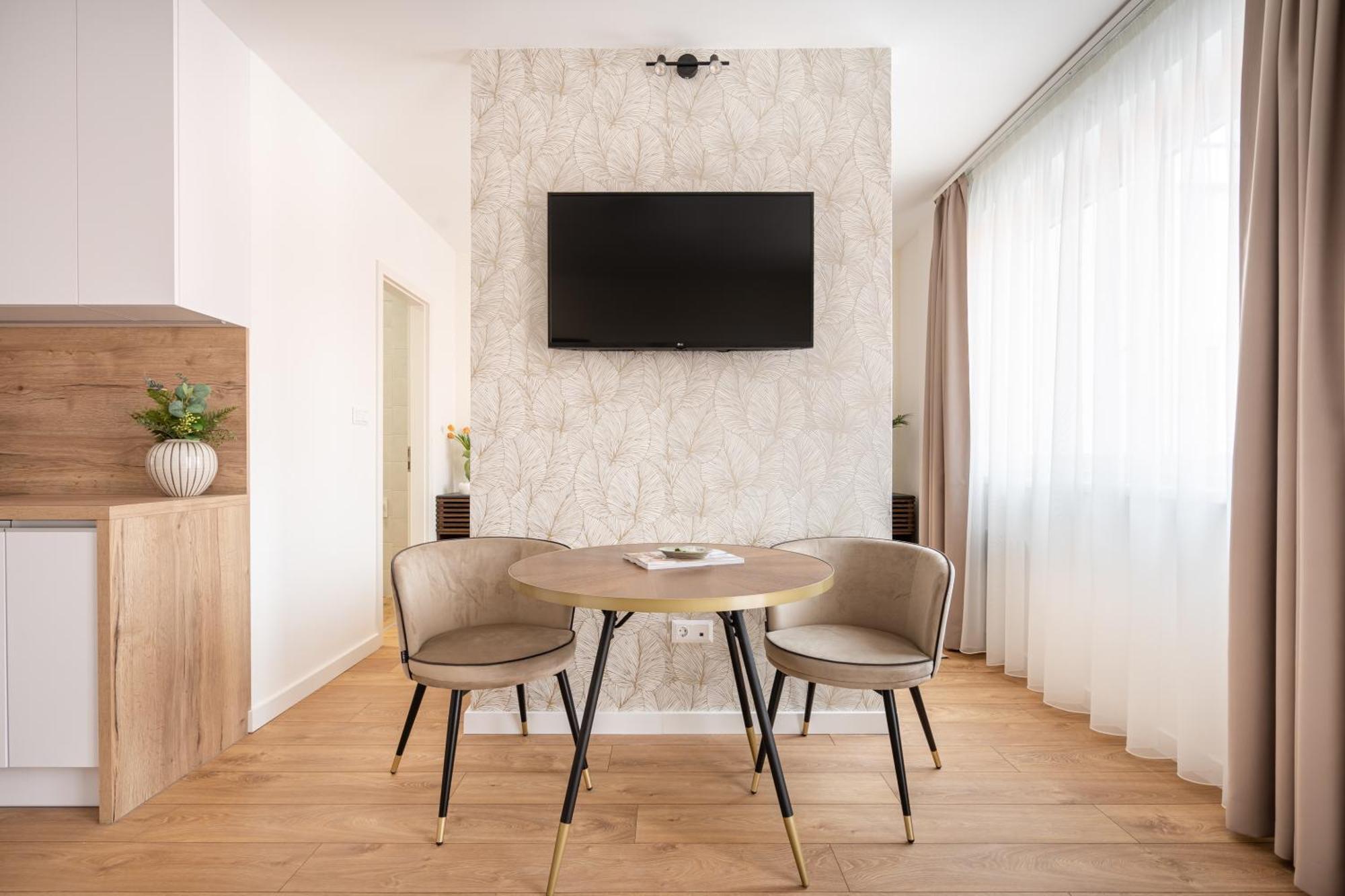 The Rose Garden Budapest Apartments エクステリア 写真